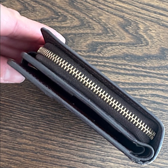 Louis Vuitton Damier Ebene Compact Snap Wallet EUC - Picture 5 of 13